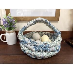 VTG Handmade Rolled Rag Fabric Braided Gathering Egg Basket Farmhouse Cottage